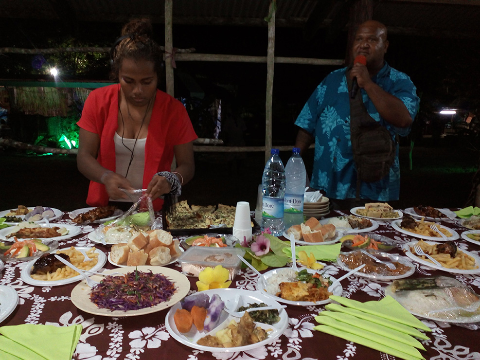 Fête du Pahatr Lifou Buffet accueil