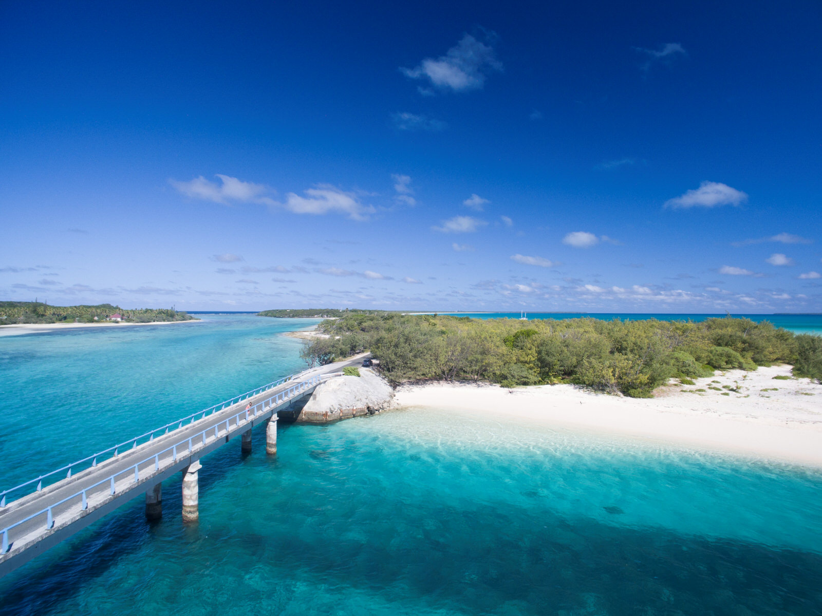 Pont de Mouli Ouvéa